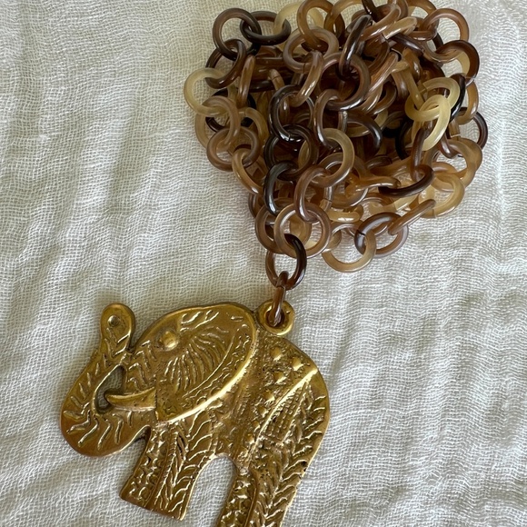 Buffalo Horn Link Necklace with Brass Elephant Pendant 40” Extra Long - Picture 3 of 8
